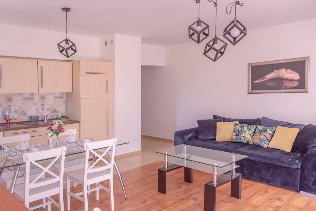 Apartamenty Kornel Pobierowo Exterior photo